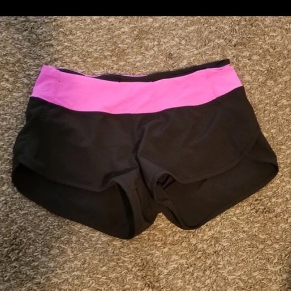 lululemon athletica Pants - Lululemon Short Size 4
